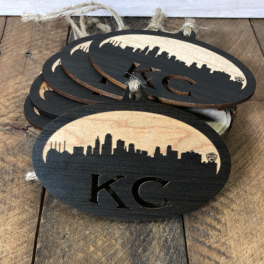 KC Skyline Ornament - Oval